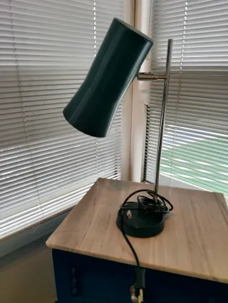 Lampara de sobremesa estilo retro vintage