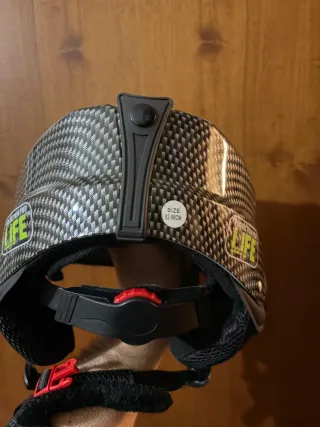 Casco AWE carbon look + occhiali