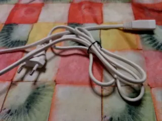 Cable toma de corriente y adaptador especial