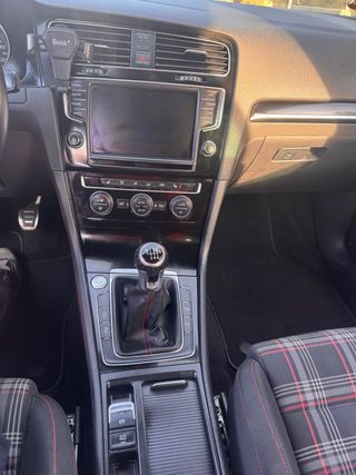 Volkswagen Golf 2013