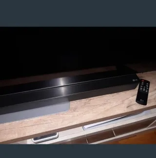 Barra de Sonido LG