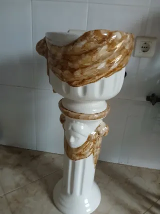 Vaso elegante per ingresso o soggiorno