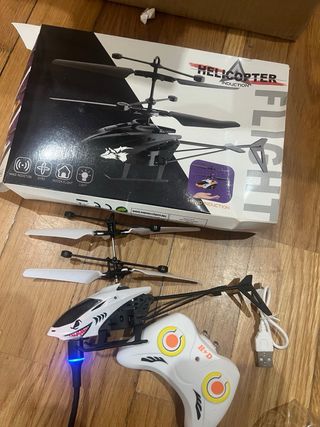 Helicóptero RC interior hand motion