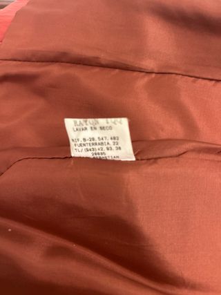 Americana de cuero Roja