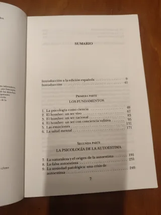 Comprando dos libros REGALO el tercero menor valor