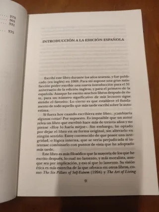 Comprando dos libros REGALO el tercero menor valor