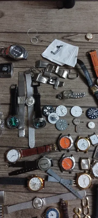 Gran lote de relojes nuevos y para reparar