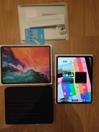 iPad Pro 12,9" 4ª generazione 256GB WiFi + Cellular