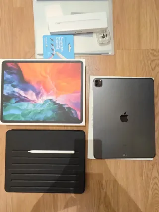 iPad Pro 12,9" 4ª generazione 256GB WiFi + Cellular