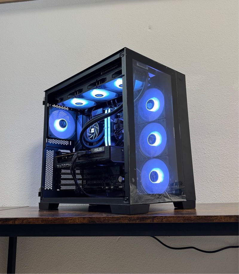 Pc RX 9070 XT Ryzen 7800x3d 32gb Ram Win 11 Pro