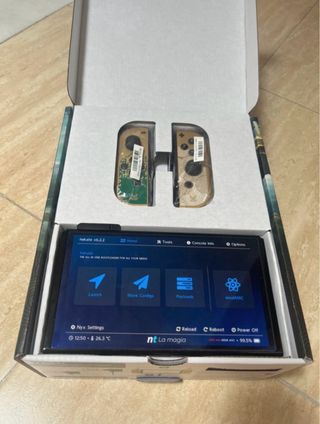 Nintendo Switch OLED (M-4-G-!-4) versione limitata di The Legend of Zelda: Tears of the Kingdom