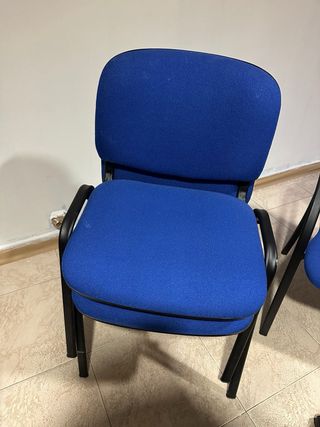 Silla azul oficina