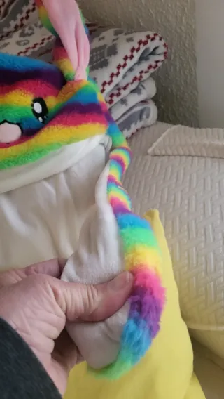 Berretto divertente multicolore con orecchie gonfiabili, 4-7 anni