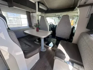 Autocaravana perfilada Challenger Mageo 398 XLB