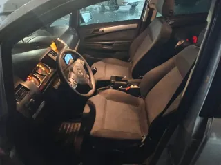 Opel Zafira 2008
