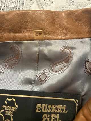 Chaqueta de cuero marron