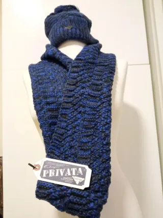 Gorro, bufanda y guantes Privata