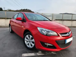 Opel Astra 2015