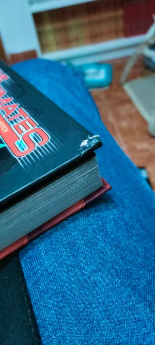 Lote de 5 tomos Marvel más 1 de Conan