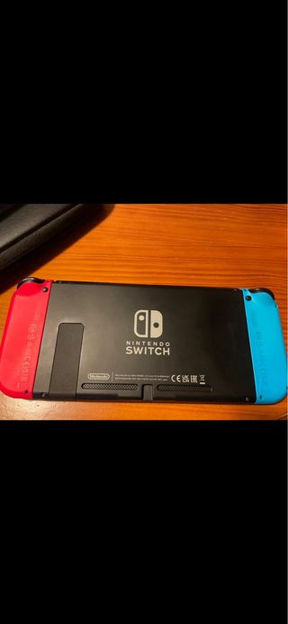 Nintendo Switch + 7 Giochi