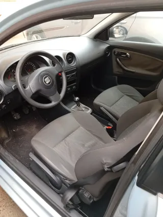 SEAT Ibiza 2004