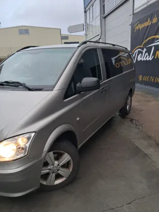 Mercedes-Benz Vito 2011