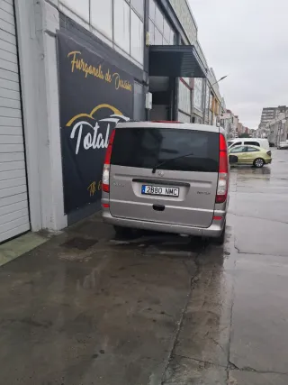 Mercedes-Benz Vito 2011