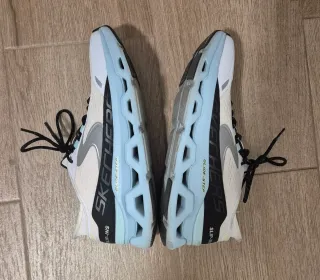 Zapatillas skecher t.42