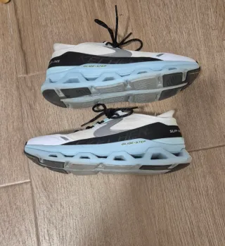 Zapatillas skecher t.42