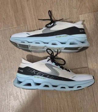 Zapatillas skecher t.42