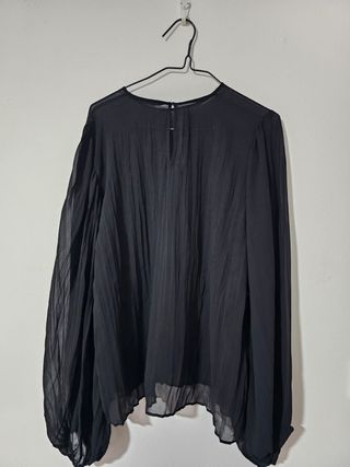 Blusa negra Zara T. M