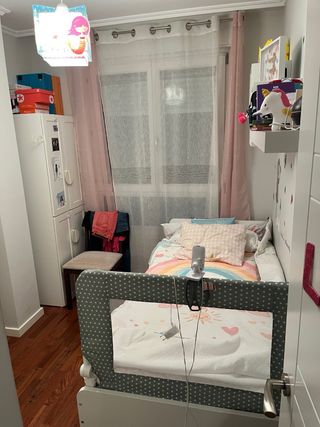 Se vende piso en calle Santa Maria