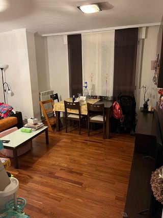 Se vende piso en calle Santa Maria