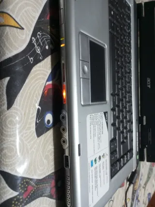 Ordenador portátil Acer Aspire 3503