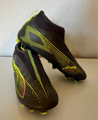 Botas de fútbol Puma Ultra talla 36. Buen estado