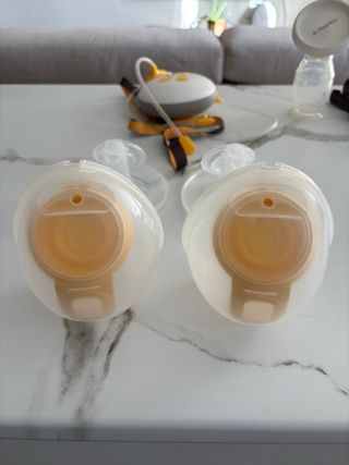 SACALECHES MEDELA SWING MAXI  +REGALO RECOLECTOR