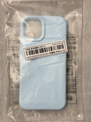 Funda iphone 12 celeste  Nuevo