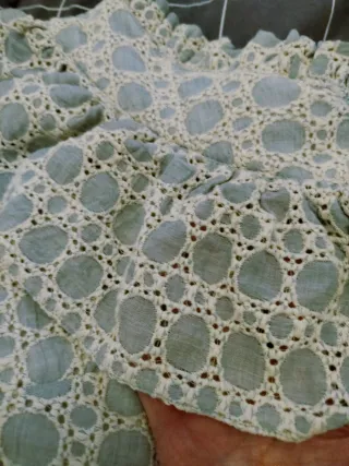 Vestido nuevo con la etiqueta.