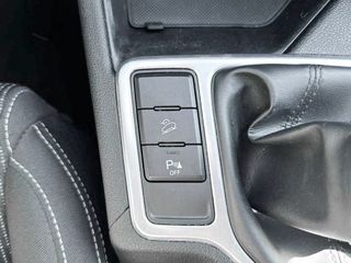 Kia Sportage 1.6 MHEV Drive 100kW (136CV) 4x2