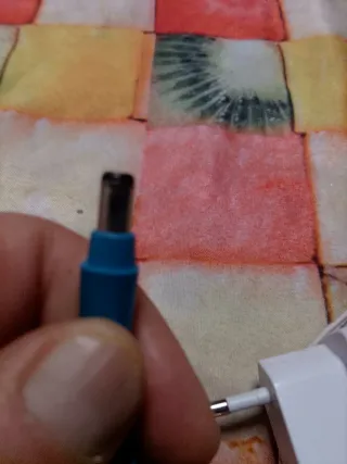 Cargador escoba Rowenta.