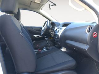 Nissan Navara Visia Double Cab 4x4