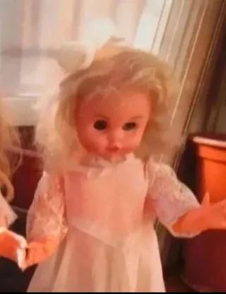 Muñeca grande antigua