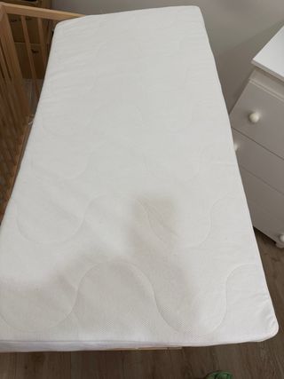 Cuna SNIGLAR con colchon SKÖNAST. NUEVO