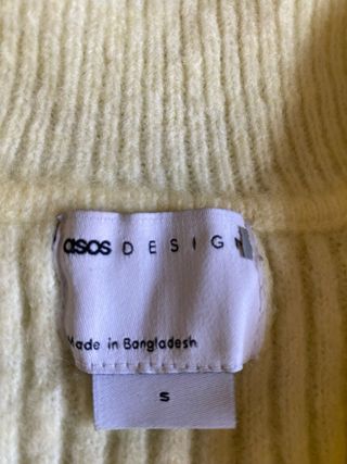 Cardigan Asos Desing talla S 5%lana
