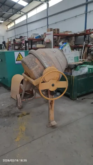 Se vende hormigonera monofasica o trifásica.tengo2