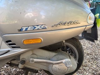 Vespa 125  funcionando sin documentación