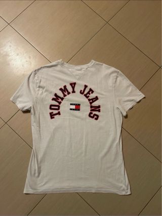 t-shirt tommy jeans da uomo