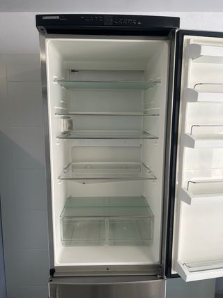 FRIGORÍFICO LIEBHERR DE 2 METROS