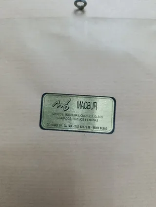 Obra de arte ( dos mendigos en un banco )