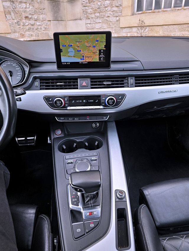 Audi A4 S4 3.0 354CV S-TRONIC DE REESTRENO !!!